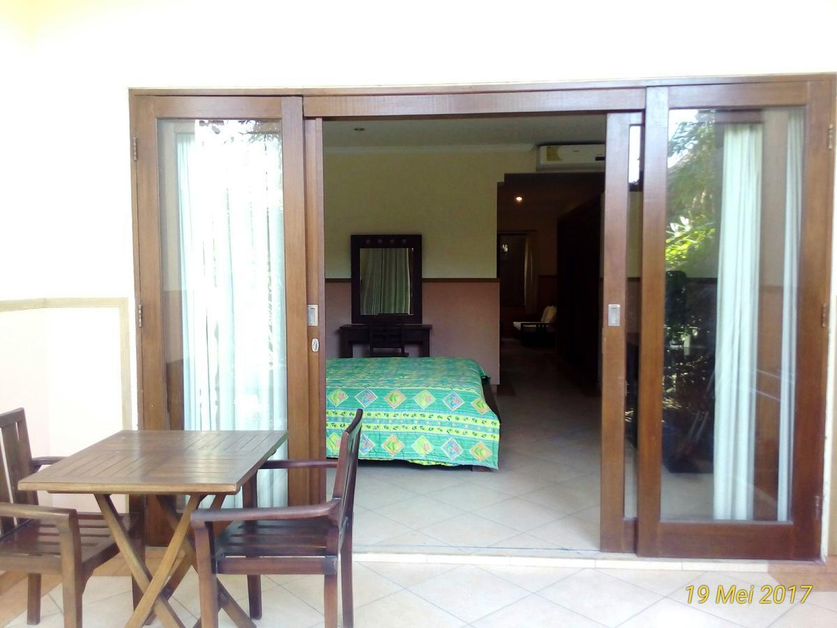 Pondok Alit Resort Seminyak Esterno foto