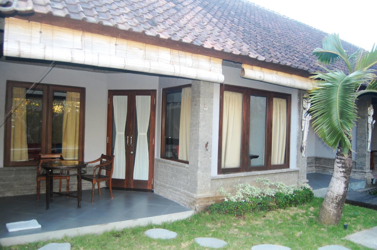 Pondok Alit Resort Seminyak Esterno foto