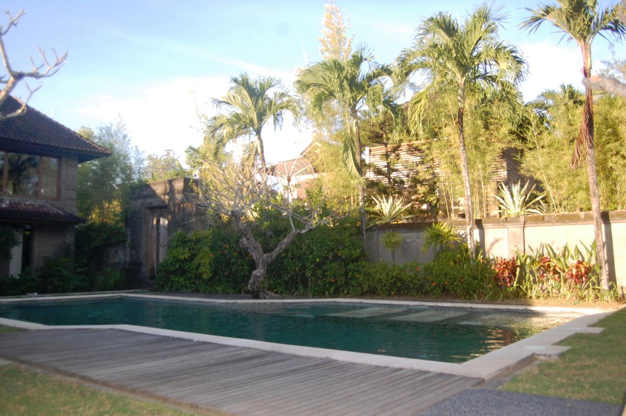 Pondok Alit Resort Seminyak Esterno foto